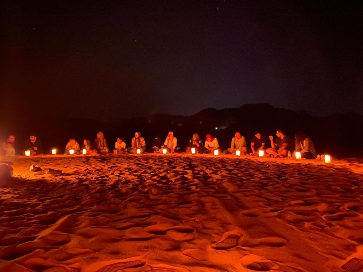 Hôtel Sara Luxury Camp à Wadi Rum Extérieur photo