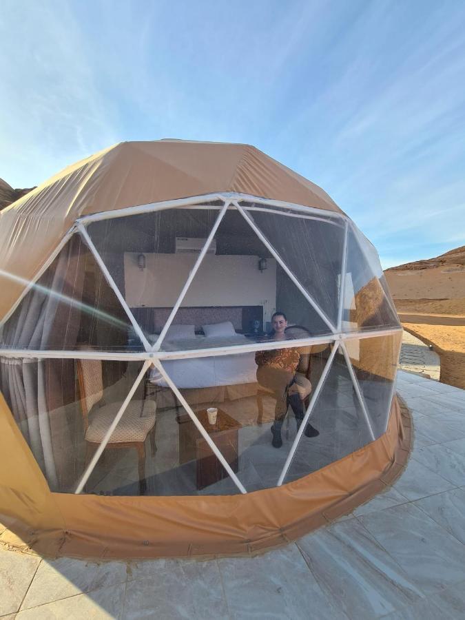 Hôtel Sara Luxury Camp à Wadi Rum Extérieur photo